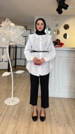 İnci Kolyeli Gömlek - Beyaz - Görsel 5