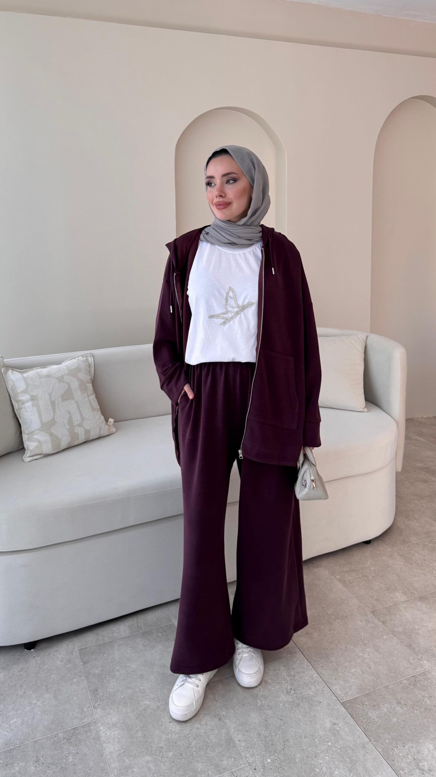 image_1950-1345.jpg Küba Oyşo Takım - Mürdüm - Görsel 1