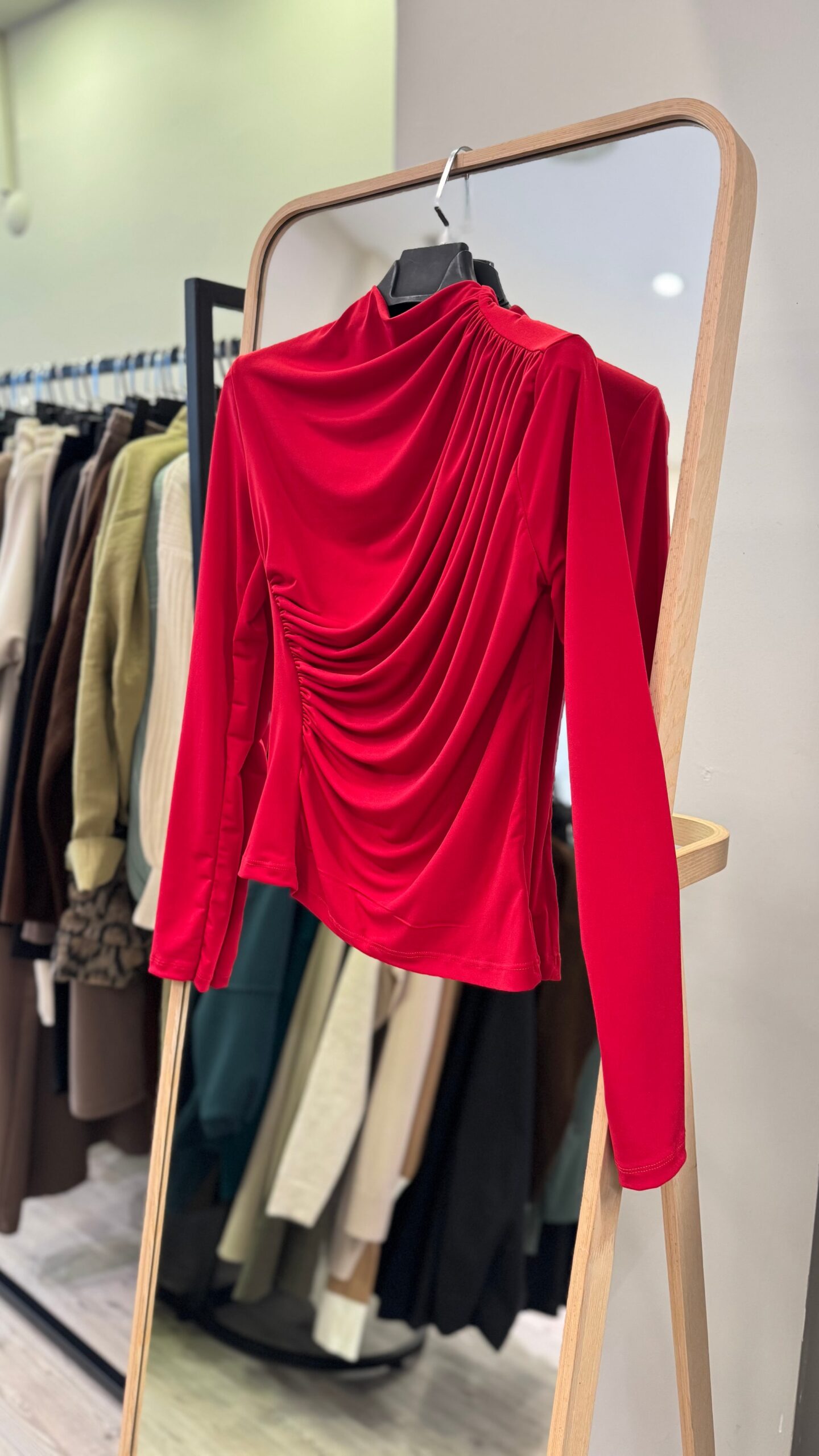 image_1950-169.jpg Volanlı Badi - Kırmızı - Görsel 1