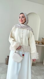 Mono Kürklü Hırka - Krem - Görsel 6