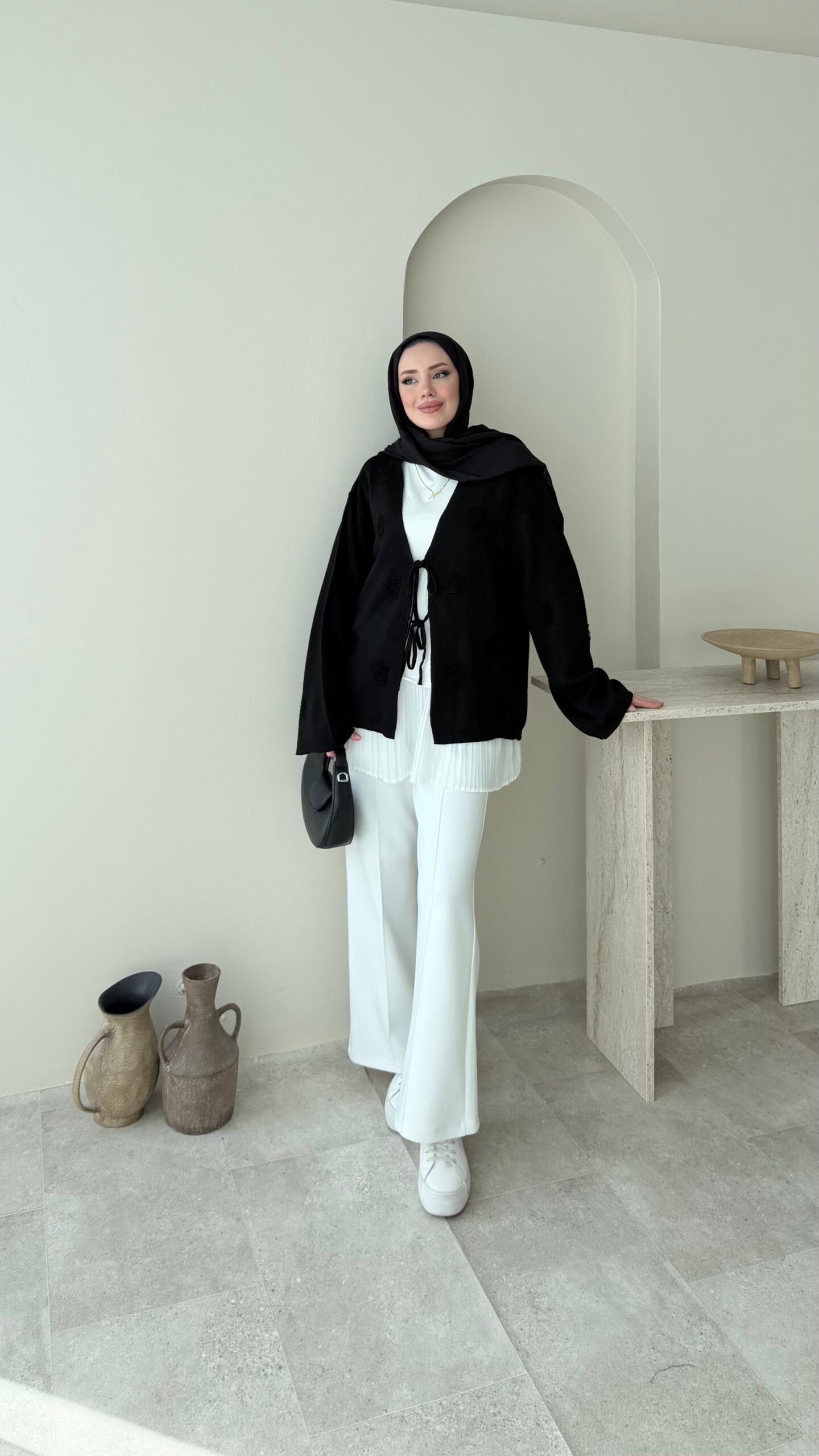 image_1950-2289.jpg Mirla Triko Hırka - Siyah - Görsel 1