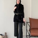 Mira Kürk Yelek - Siyah