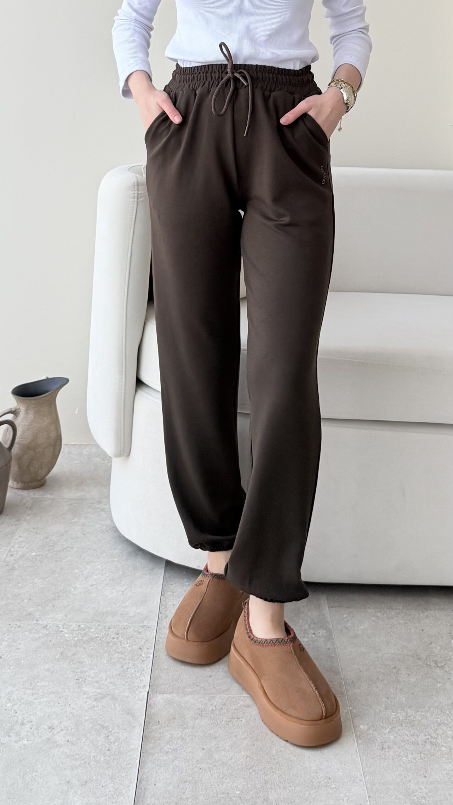 1762120643_0_6907d3c335c7c.jpg Karla Oyşo Pantalon - Acı Kahve - Görsel 1