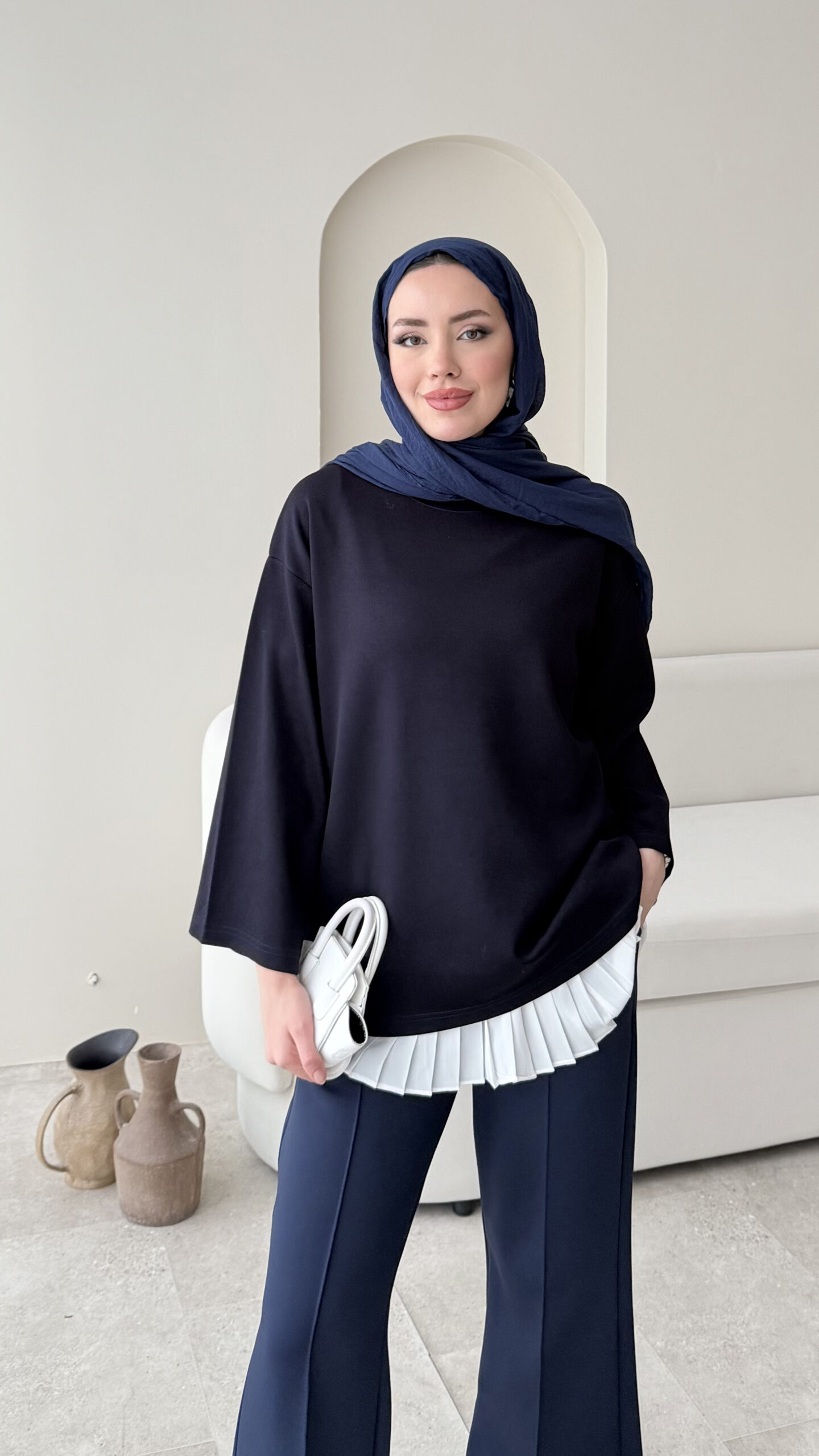 1762123798_0_6907e01687947.jpg Ekâ Basic Oyşo Sweat - Lacivert - Görsel 1