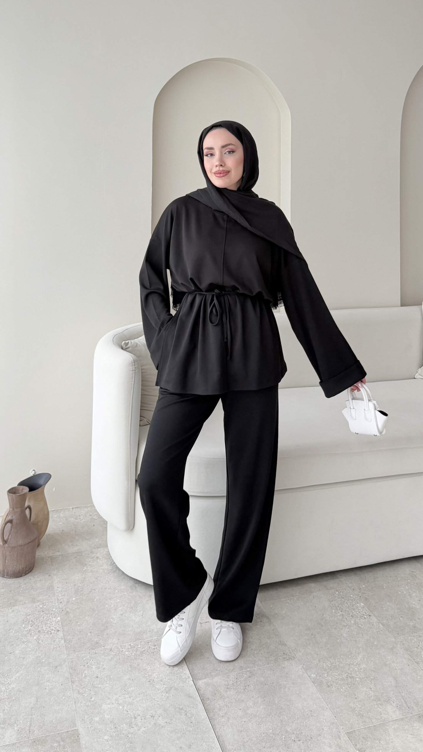 1763018340_0_691586648badb.jpg Pare Oyşo Takım - Siyah - Görsel 1