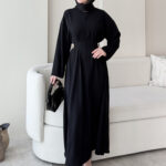 Meyla Gold Detaylı Elbise – Siyah