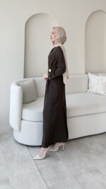 Sare Pileli Elbise - Koyu Kahve - Görsel 2