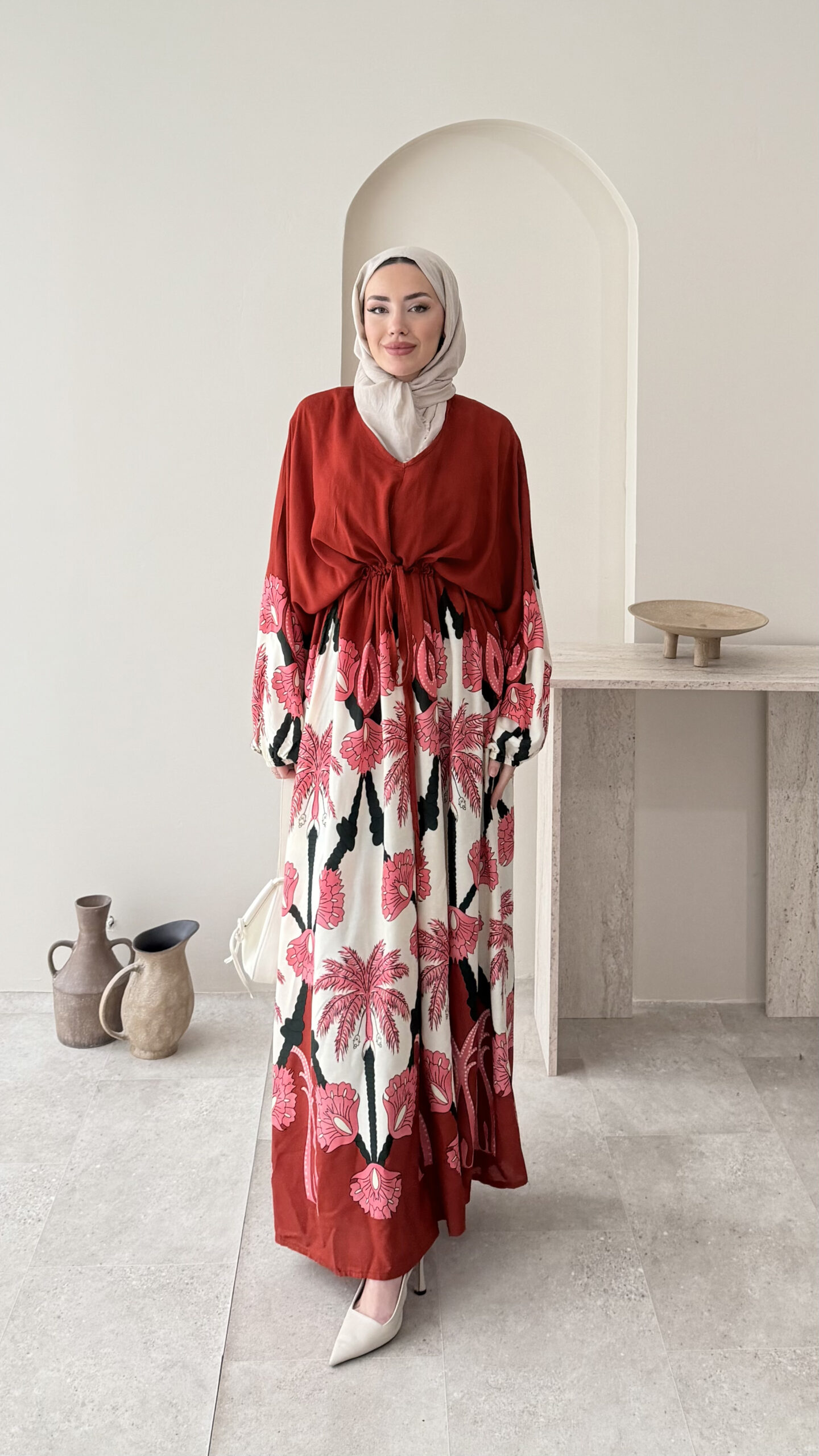 1765221047_0_693722b721f3e.jpg Pamuk Desenli Elbise - Görsel 1