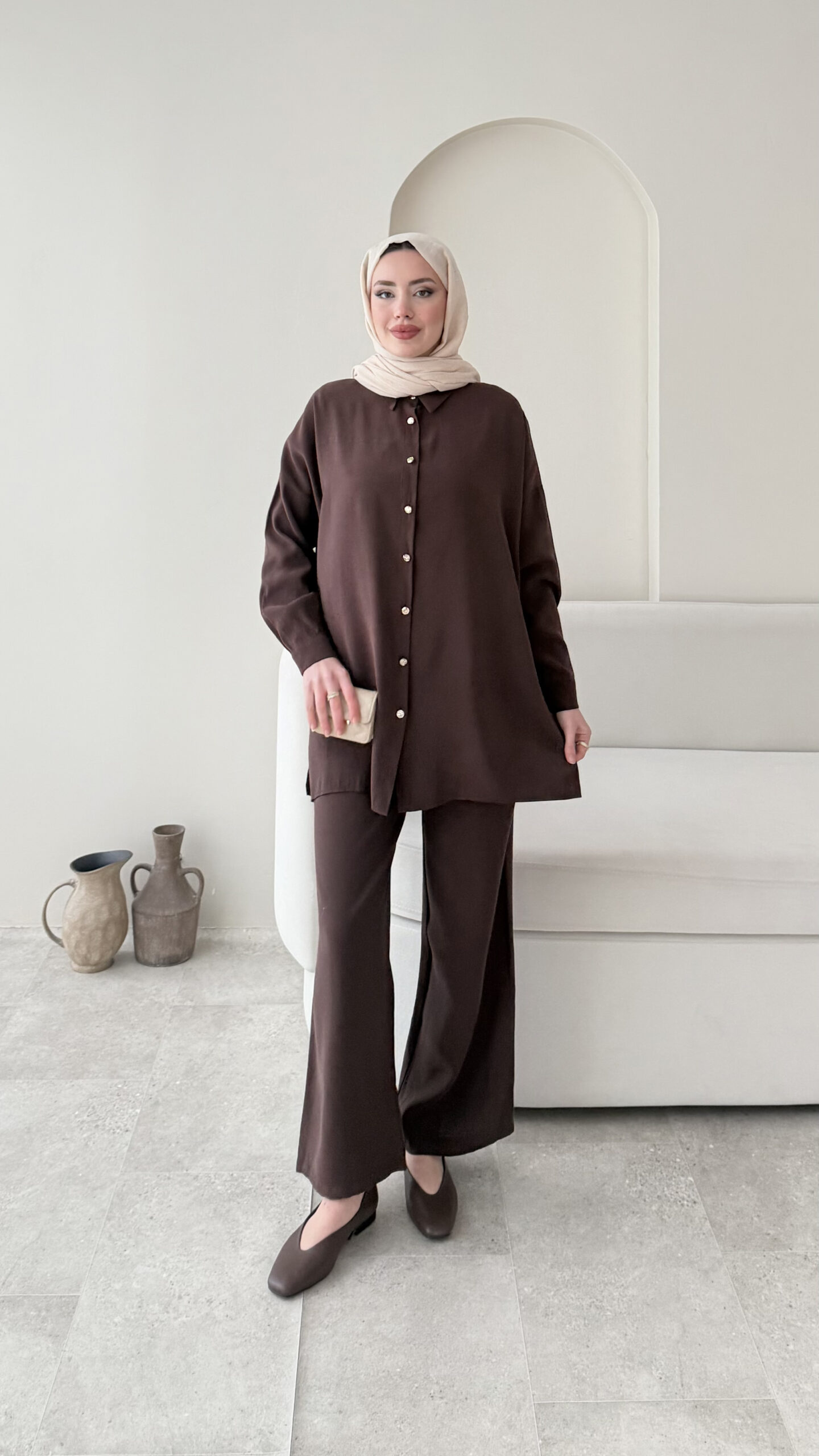 1766905176_0_6950d558979b2.jpg Liona Modal Takım - Kahve - Görsel 1