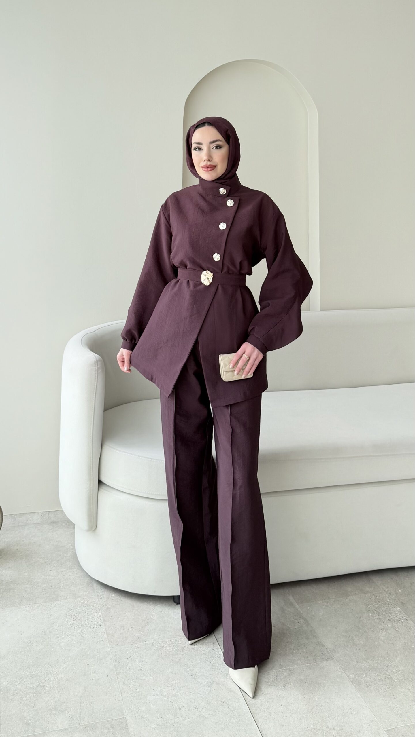 1770833786_0_698cc77a9bd40.jpeg Hare Taşlı Takım – Mürdüm - Görsel 1