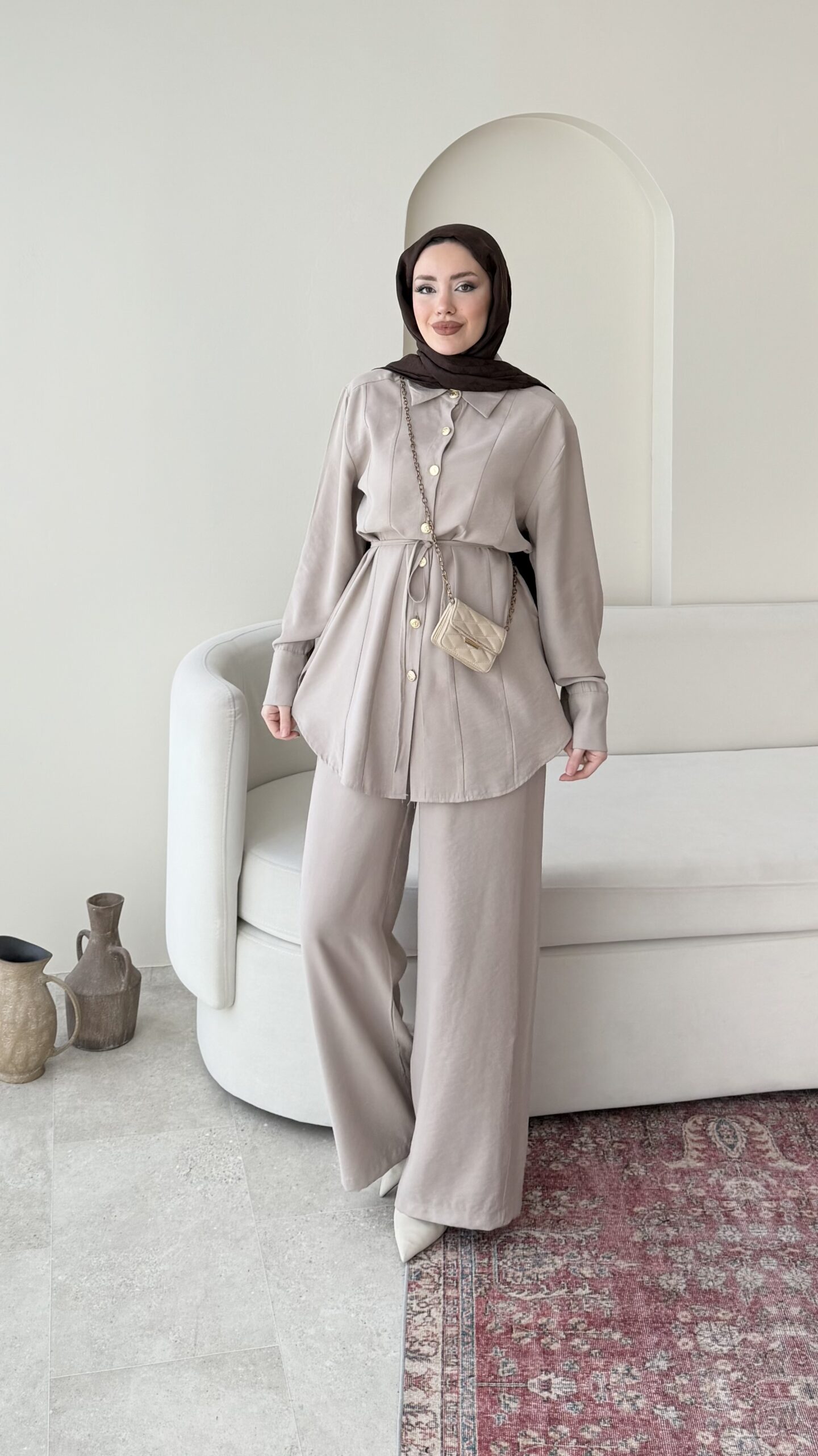 1771096886_0_6990cb365958e.jpeg Mena Modal Takım - Taş - Görsel 1