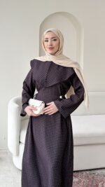 Ekose Bağlama Detaylı Elbise - Mürdüm - Görsel 4
