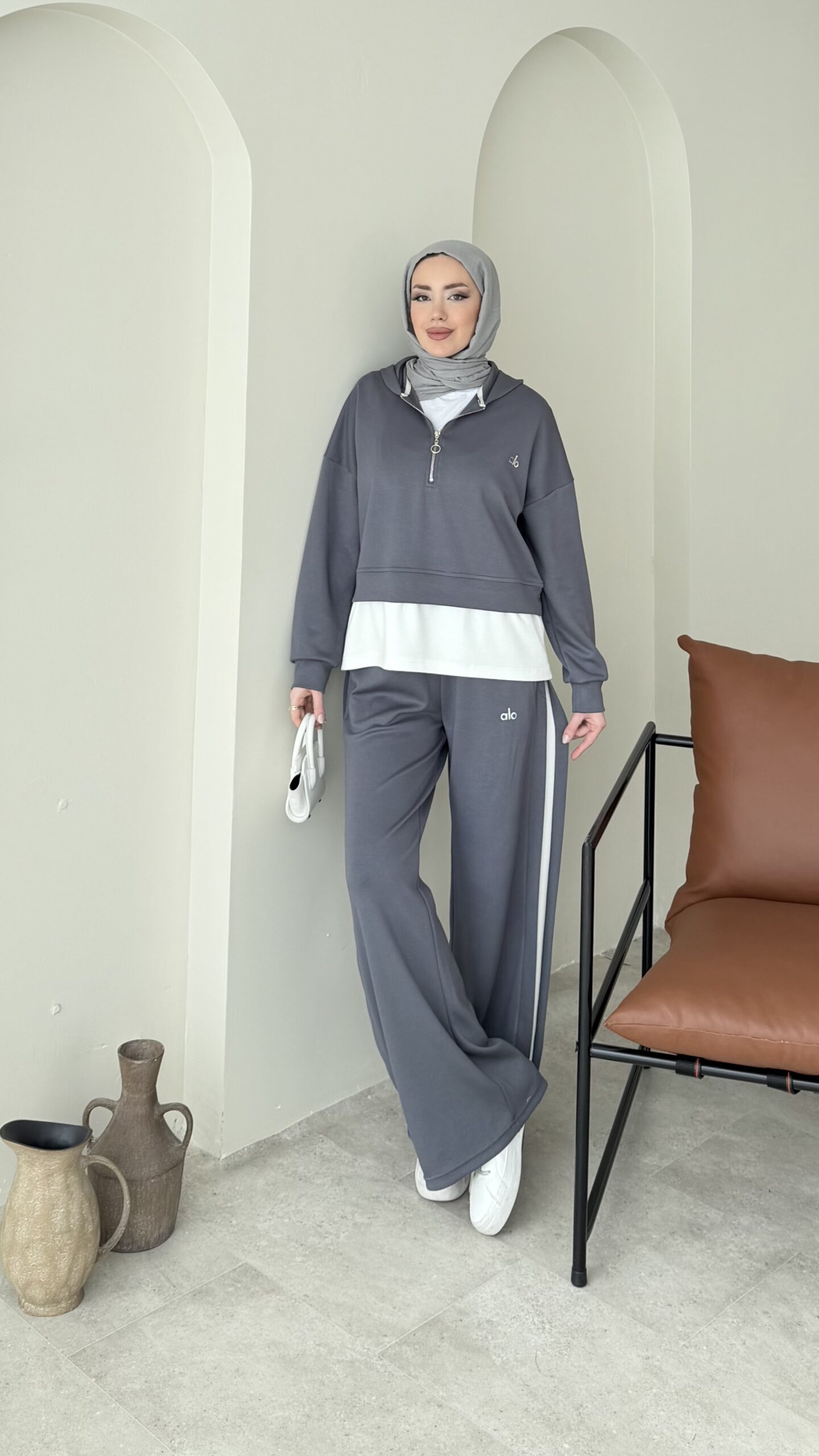 1772886406_0_69ac19864f581.jpeg Orj. Geçişli Oyşo Takım – Gri - Görsel 1