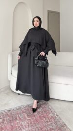 Anka Pelerinli Elbise - Siyah