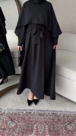 Anka Pelerinli Elbise - Siyah - Görsel 4