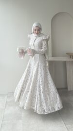 Madrid Volanlı Elbise - Krem - Görsel 7