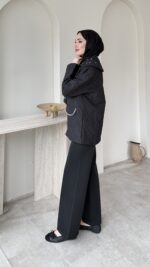 Lara Üçgen Desen Ceket - Siyah - Görsel 2