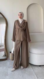 Yumi Şal Yaka Takım - Camel