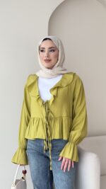 İndirimli Yakası Volanlı Gömlek - Yağ Yeşili - Görsel 3