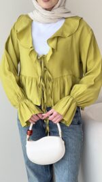 İndirimli Yakası Volanlı Gömlek - Yağ Yeşili - Görsel 4