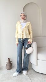 İndirimli Yakası Volanlı Gömlek - Sarı