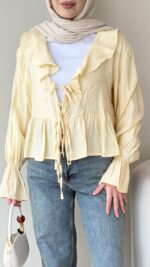 İndirimli Yakası Volanlı Gömlek - Sarı - Görsel 4