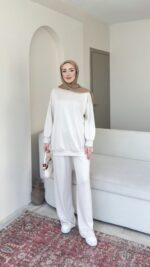 Azra Oyşo Takım-Taş